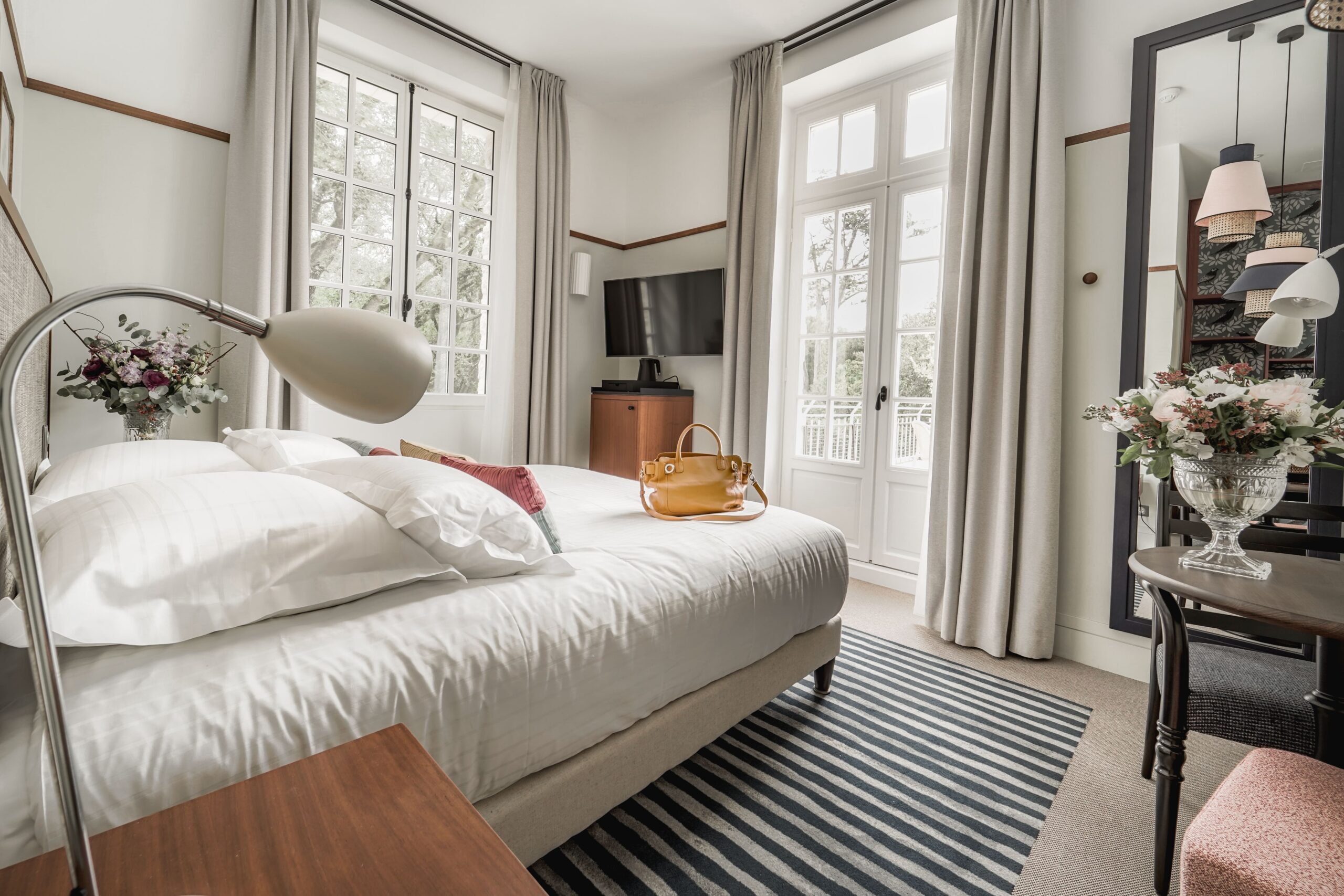 chambre-prestige-terrasse-Villa-Arthus-Bertrand-2