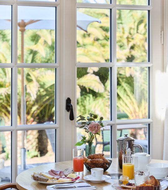 Petit-déjeuner - Villa Arthus-Bertrand (2)